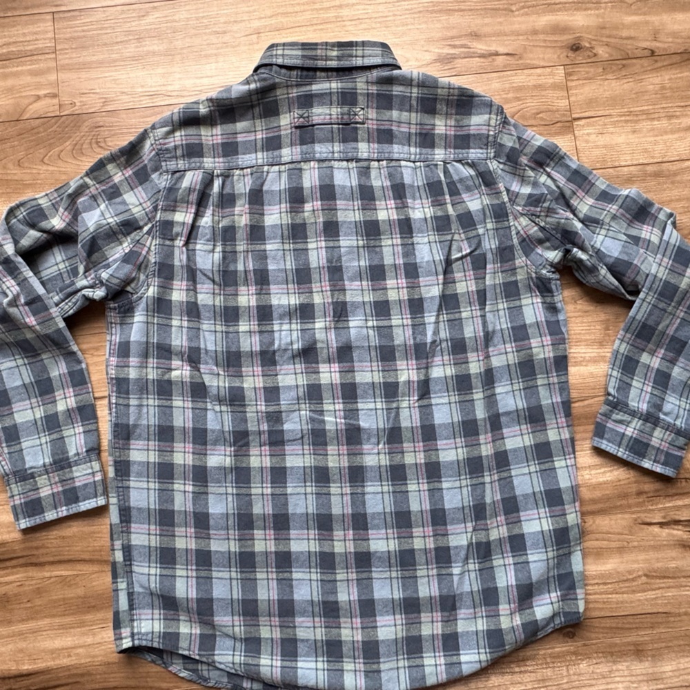 DULUTH Men's Free Swingin' Flannel Slim
Fit Shirt Item 64507 Sz L Blue Plaid - Picture 12 of 13